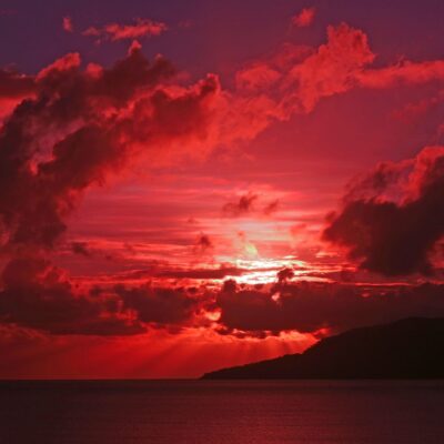 Ролка по своим персонажем группа ватсап