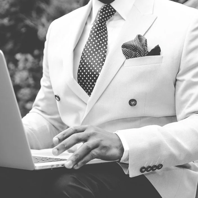 Чб костюм аватарка ватсап