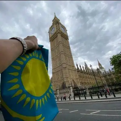 Работа в Англии kz группа Ватсап